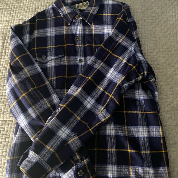 Heavyweight Flannel - Picture 1 of 3